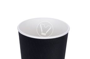 ჭიქა 400 მლ. ორშრიანი, გოფრირებული ცხელი სასმელისთვის, შავი