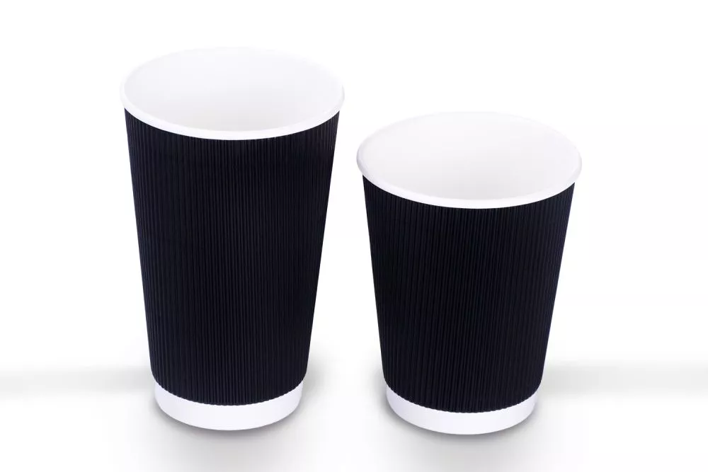 Glass 350 ml. double-layer, ribbed for hot, black